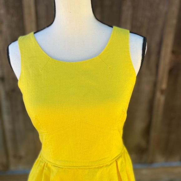 J.Crew Factory Bright Yellow Cotton Textured Dress Size 2 - Picture 4 of 7